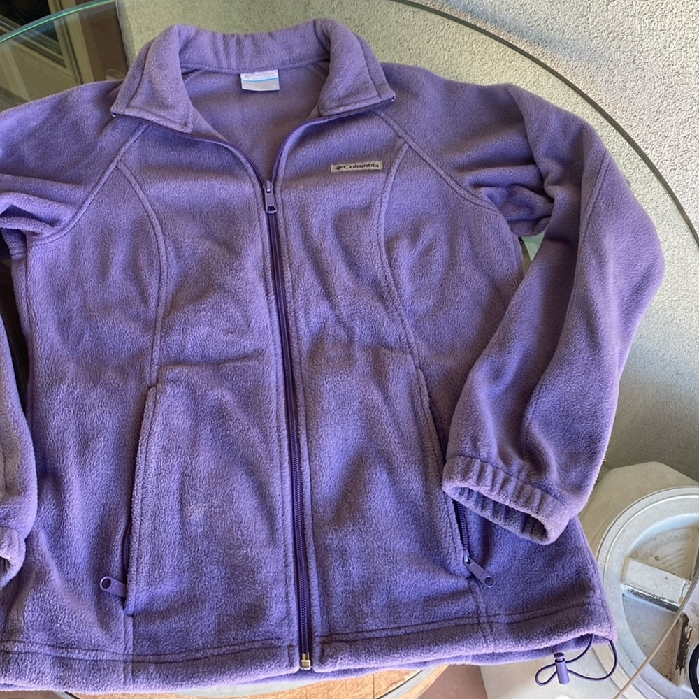 Women’s Columbia sweater